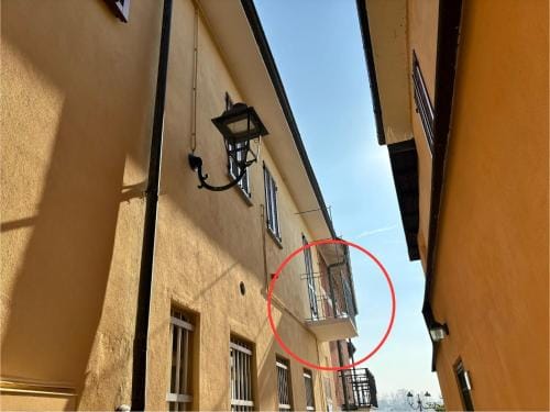 Affittacamere CA'STELLA La Morra centro Hotel in La Morra