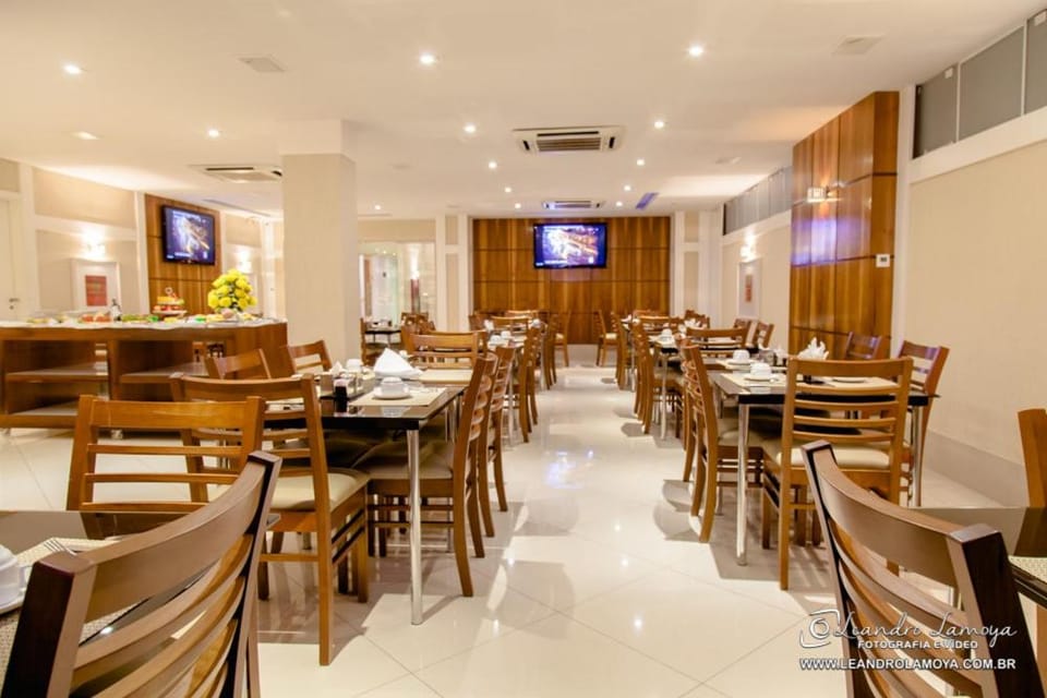 Capri Hotel Hotel in Duque de Caxias