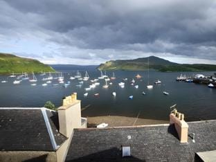Braeside Guest Rooms Hotel in Portree