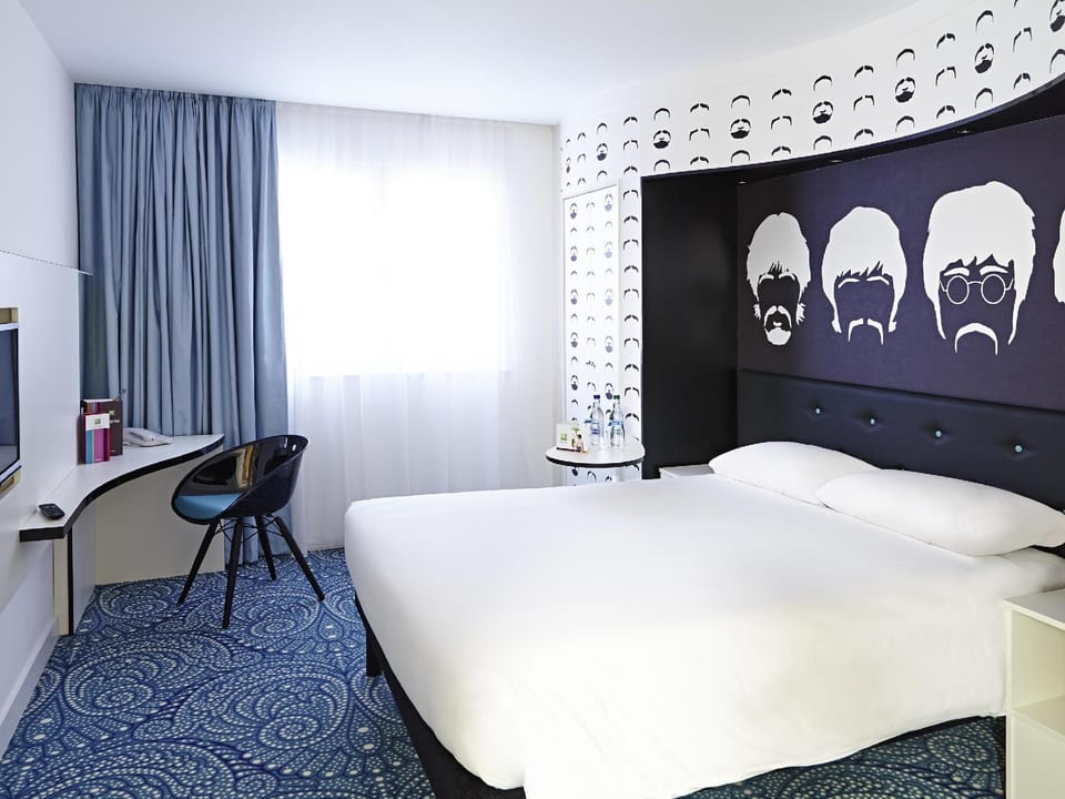Guestroom