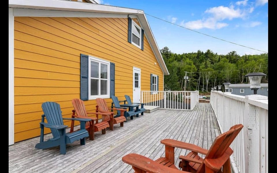 The Island Inn Inn in Nova Scotia