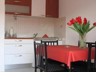 Apartments Renko Hotel in Stari Grad