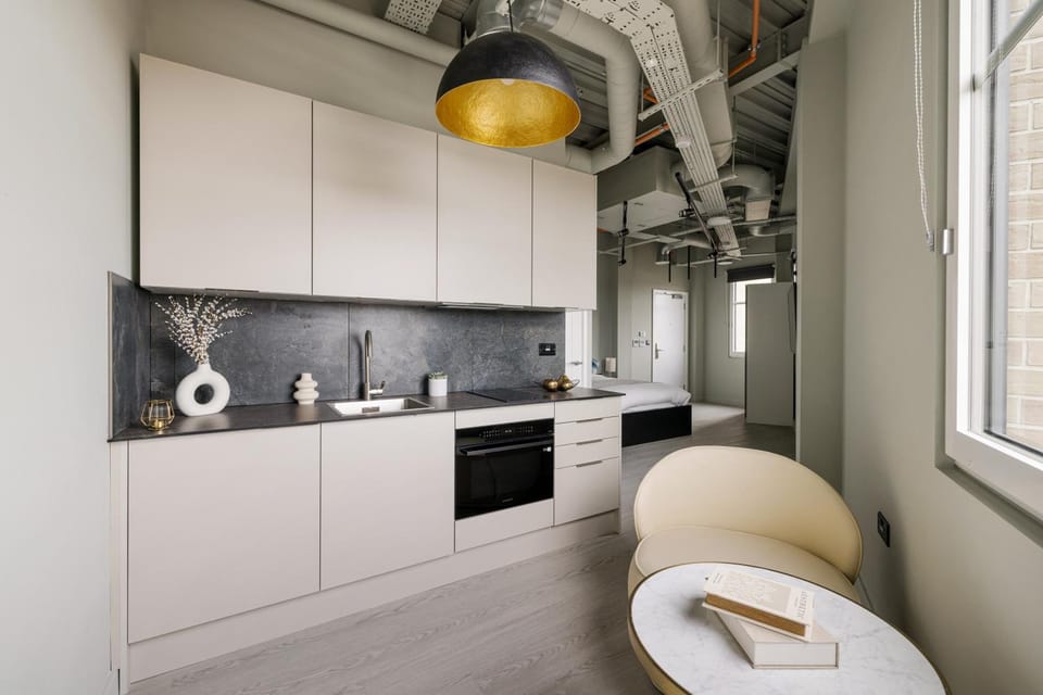 Diff-Rent Living Apartment hotel in Harrow