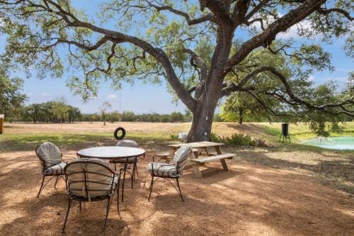 Hill Country Mirage Hotel in Rio Grande