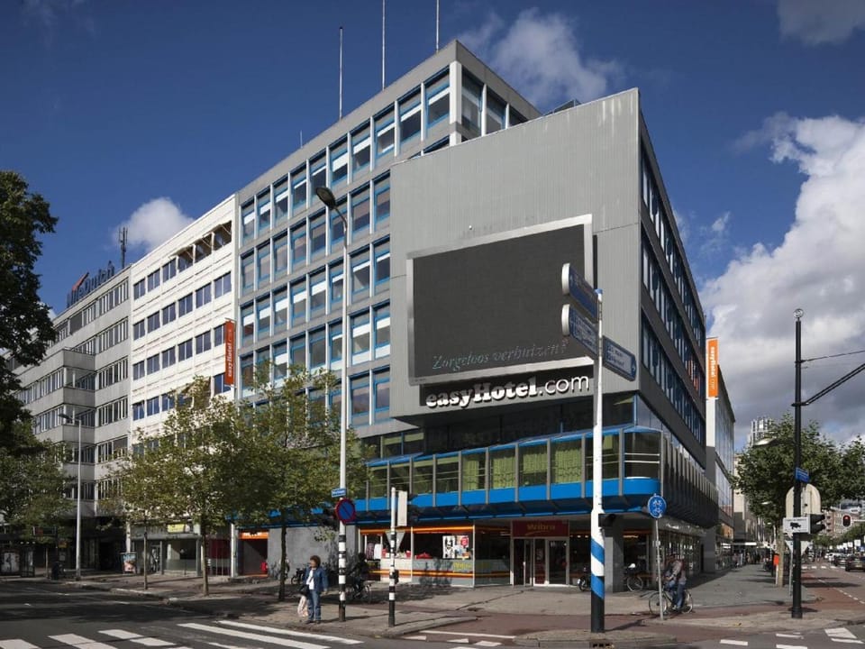 easyHotel Rotterdam City Centre Hotel in Rotterdam