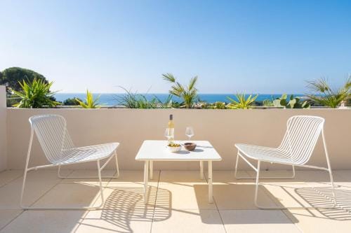 Les Cactus Bleus Hotel in Sausset-les-Pins