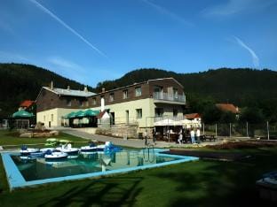 Penzion Zubr Hotel in South Moravian Region