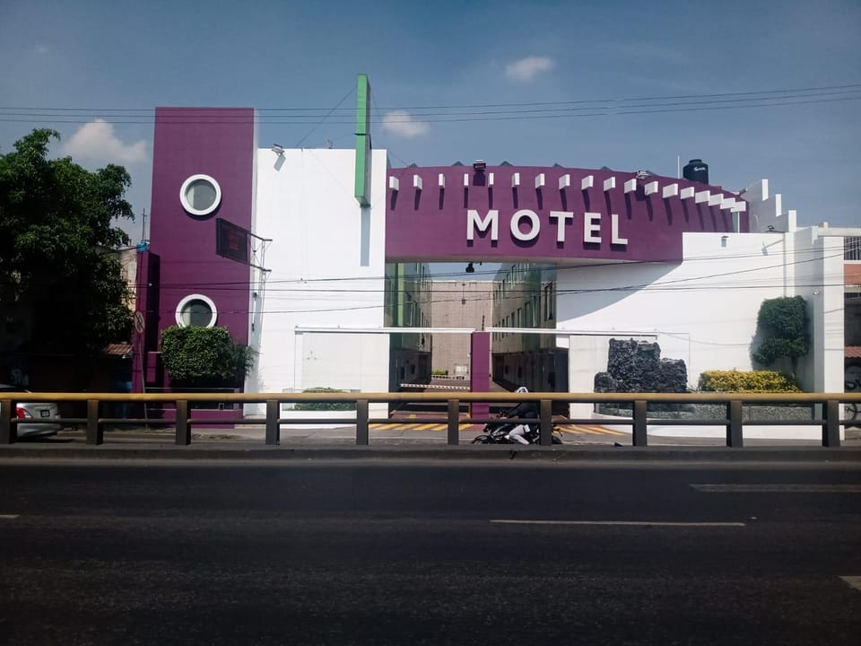 Hotel Florencia Hotel in Mexico City
