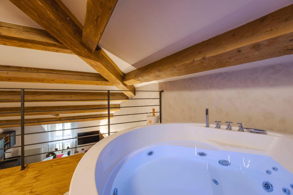 Hot tub