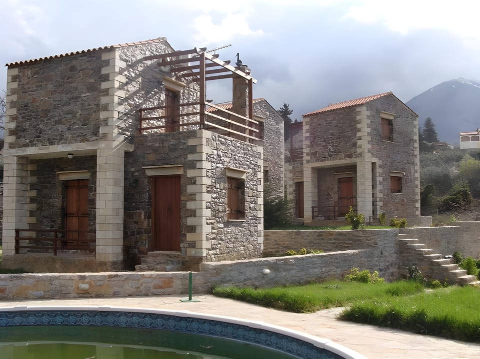 Stratos Villas Hotel in Crete