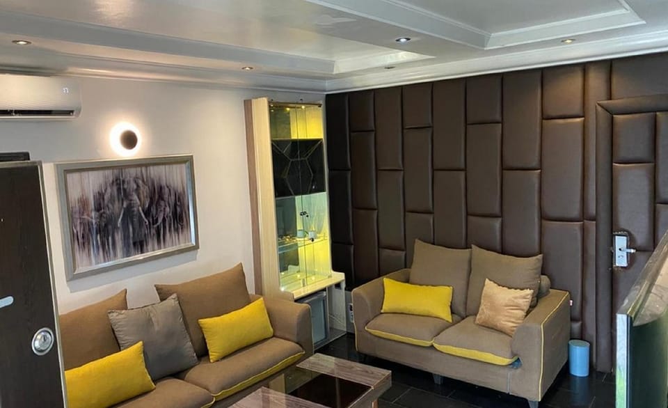 De Loccville Place Hotel in Nigeria