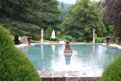 Chateau de Chantelauze Hotel in Auvergne-Rhône-Alpes