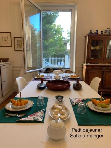 Un Nid en Camargue Hotel in Arles