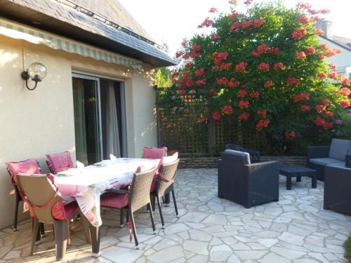 Chez Bernard et Nicole Hotel in Brittany