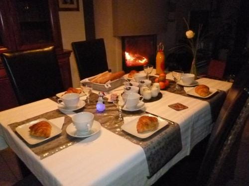 Chez Bernard et Nicole Hotel in Brittany