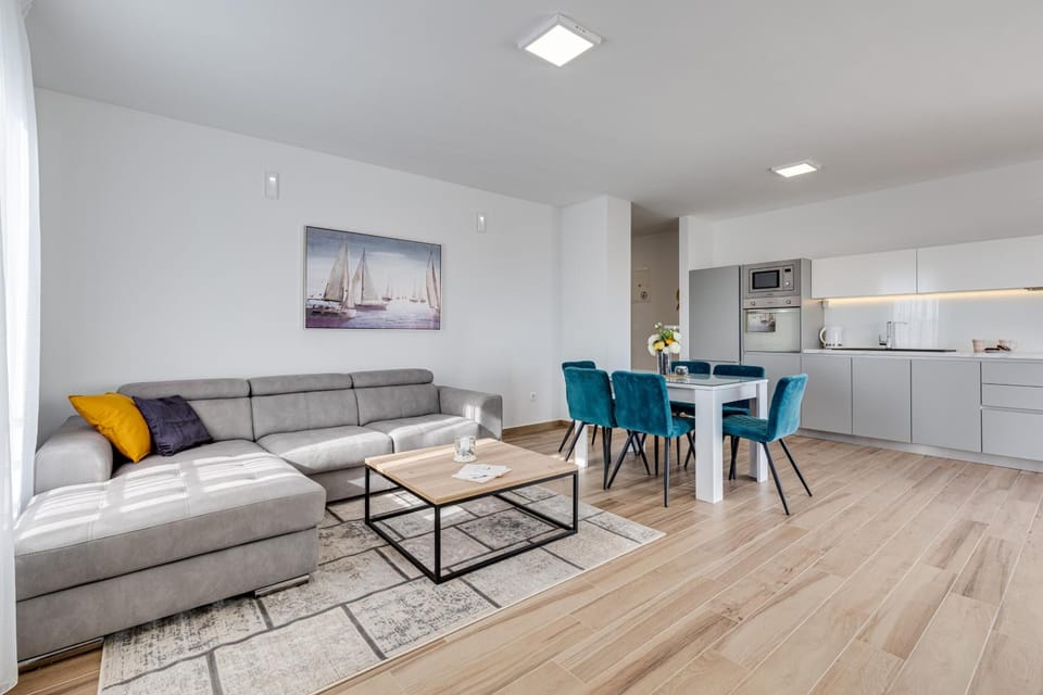 Villa Corcovado Deluxe Apartments with Heated Pool Apartment hotel in Šibenik-Knin County, Croatia