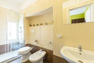 BH Napoli Railway - Pistacchio Hotel in Naples