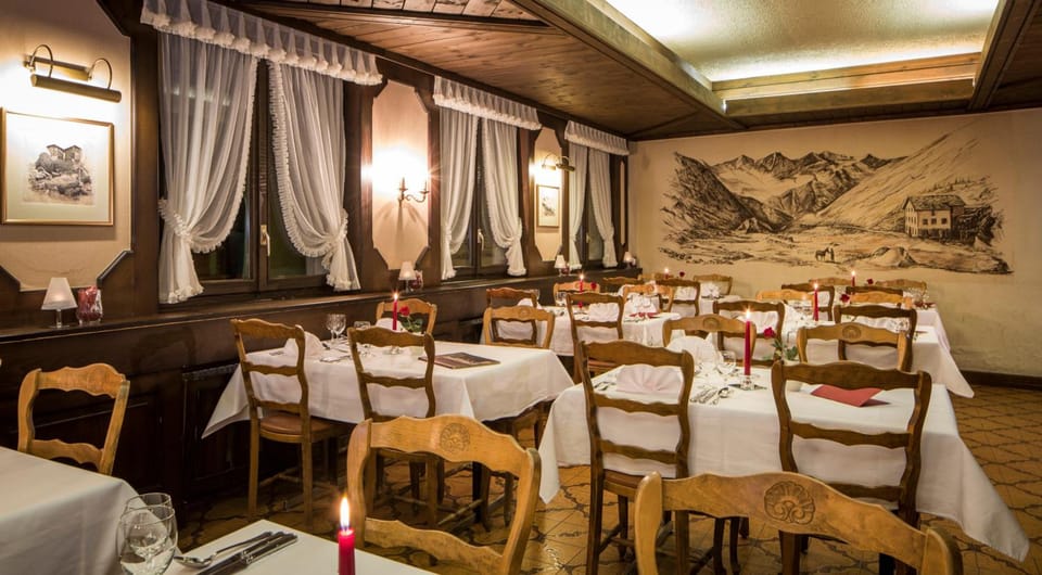 Hotel Olympia Hotel in Canton of Valais