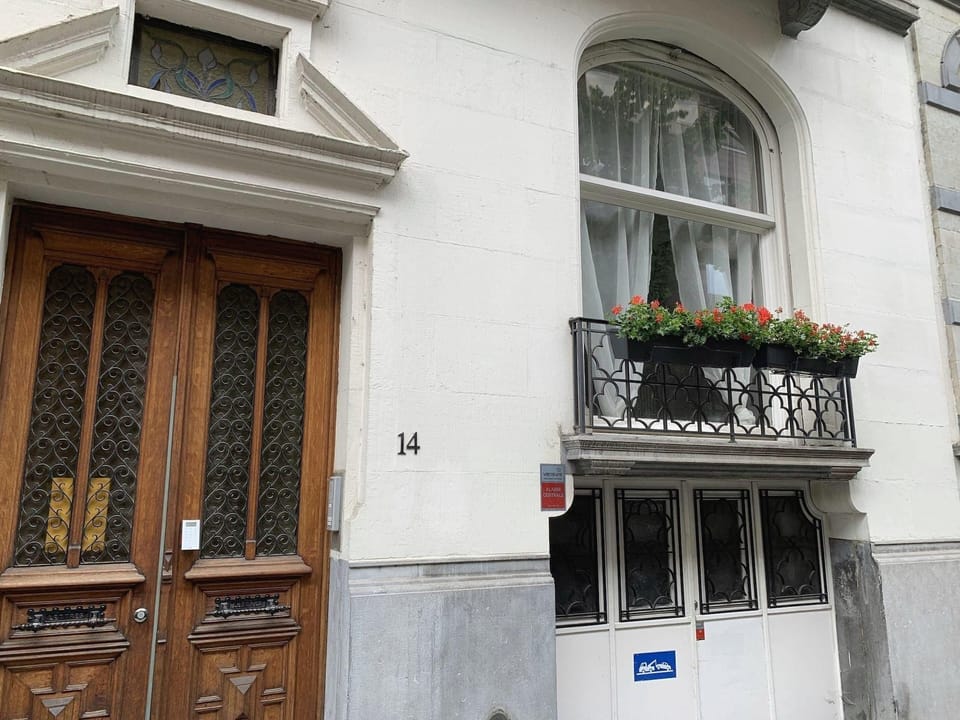 Chic Cocoon Hotel in Saint-Gilles