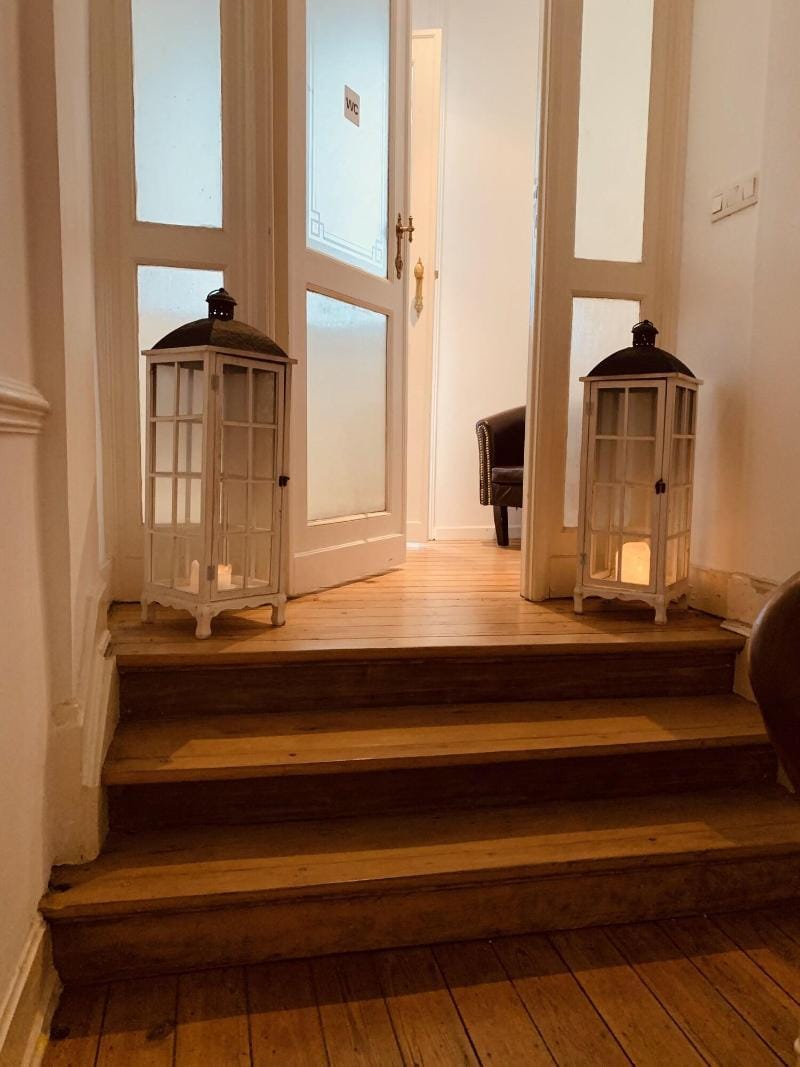 Chic Cocoon Hotel in Saint-Gilles