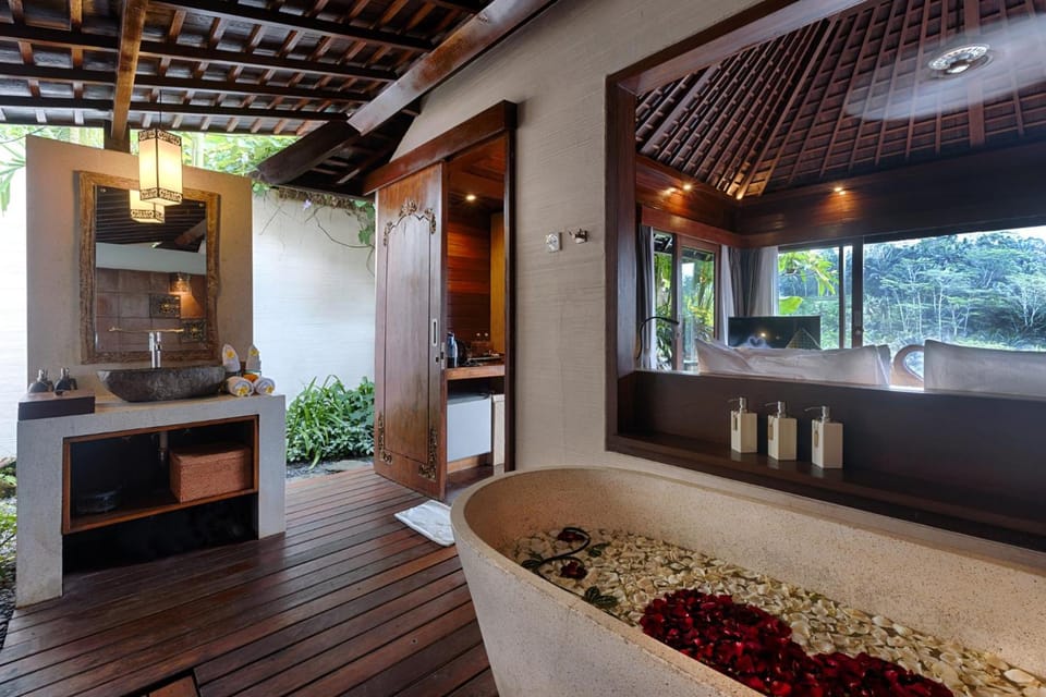 Black Penny Villas Ubud Resort in Abiansemal