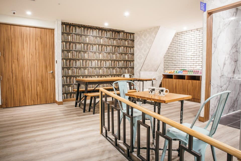 Muzik Hotel - Ximending Xining Hotel in Taipei City