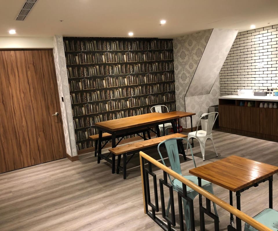 Muzik Hotel - Ximending Xining Hotel in Taipei City
