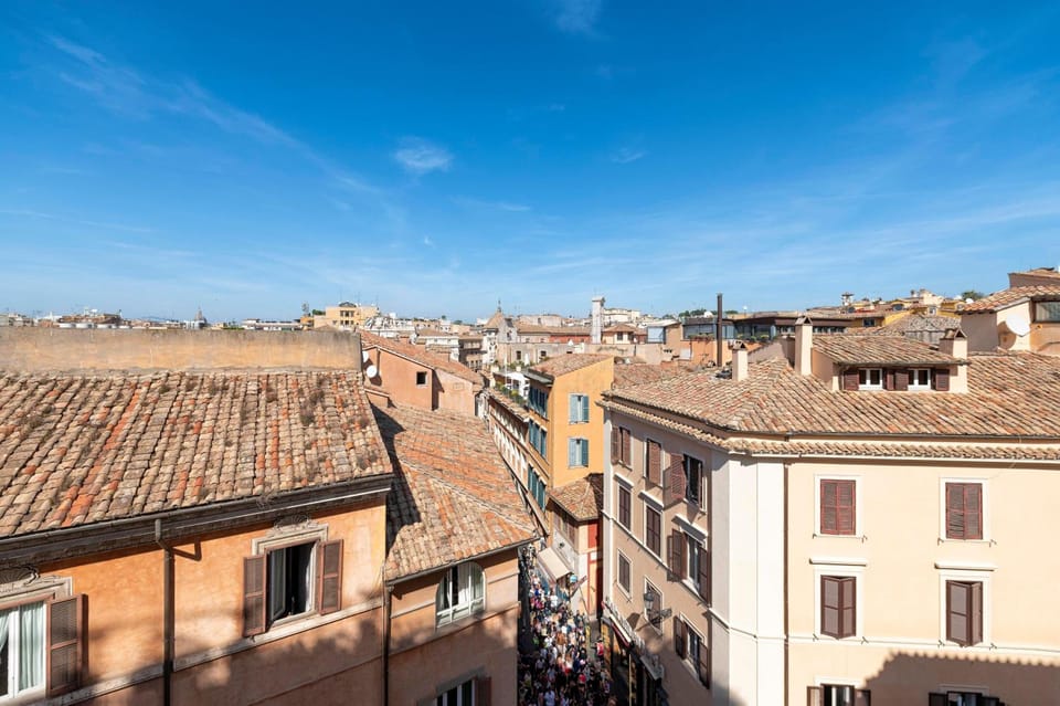 SJR Luxury Apartment Trevi Fountain Hotel in Rome