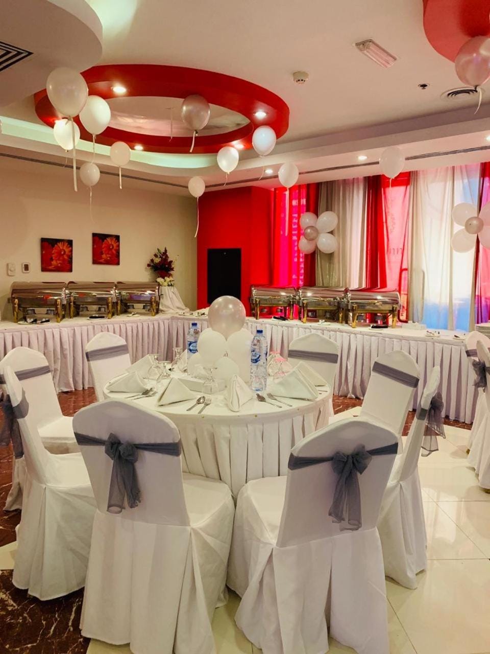 Banquet hall