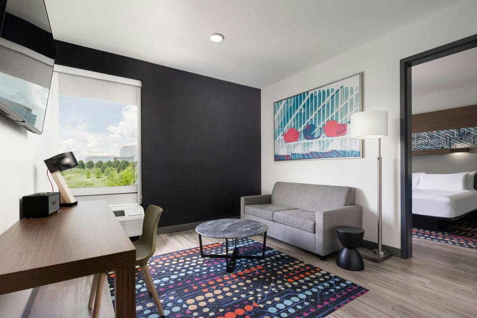 Suite room