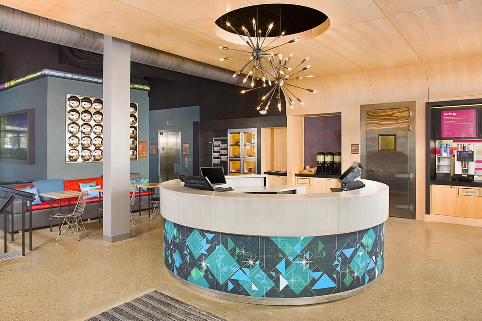 Aloft Cleveland Beachwood Hotel in Beachwood