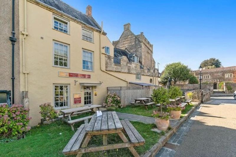 The Ancient Gatehouse Hotel Hotel in Mendip District
