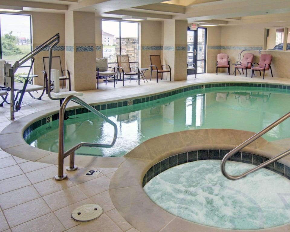 Comfort Suites Texarkana Arkansas Hotel in Texarkana
