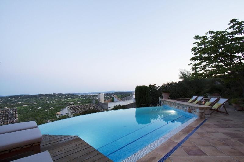 Can Cota Suites & Spa - Turismo de interior Hotel in Selva