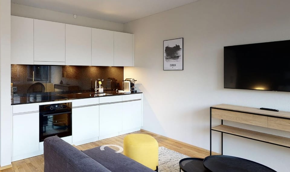 Livingtown AG Hotel in Zurich City