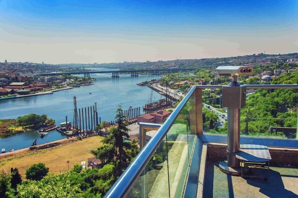 HİSAR HOTEL Hotel in Istanbul