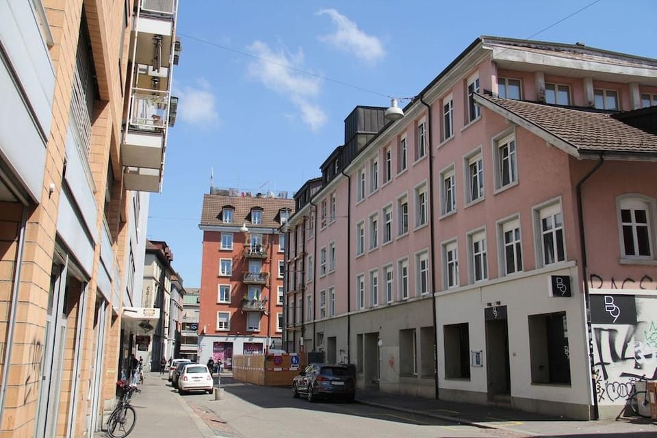 Stay2Night Hostel Hotel in Zurich City