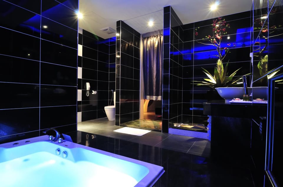 One Plus One Hotel Motel in Taiwan, Province of China