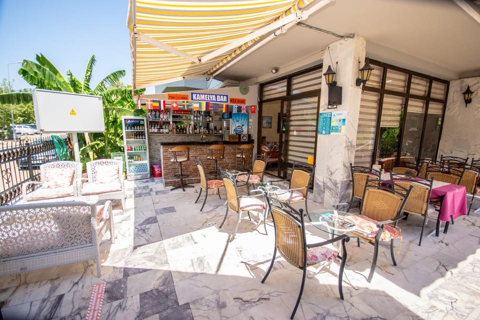 Bar/lounge
