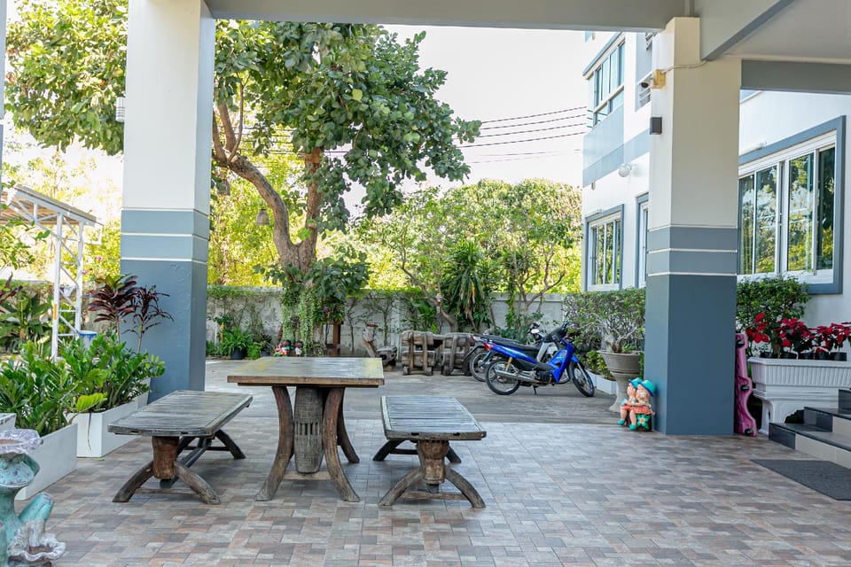 Panwalee Hotel Hotel in Laos