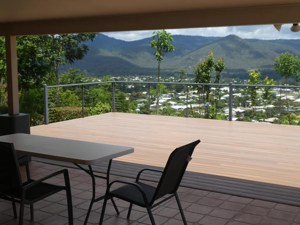 The Summit Rainforest Retreat  Lodge in Atherton