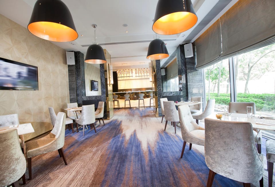Dorsett Tsuen Wan Hong Kong Hotel in Hong Kong