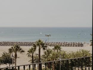 Comfy Studios Hotel in Benalmadena