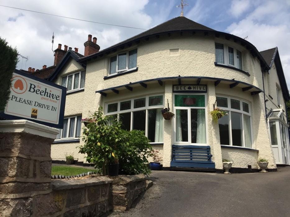 The Beehive Guest House Hotel in Staffordshire Moorlands District
