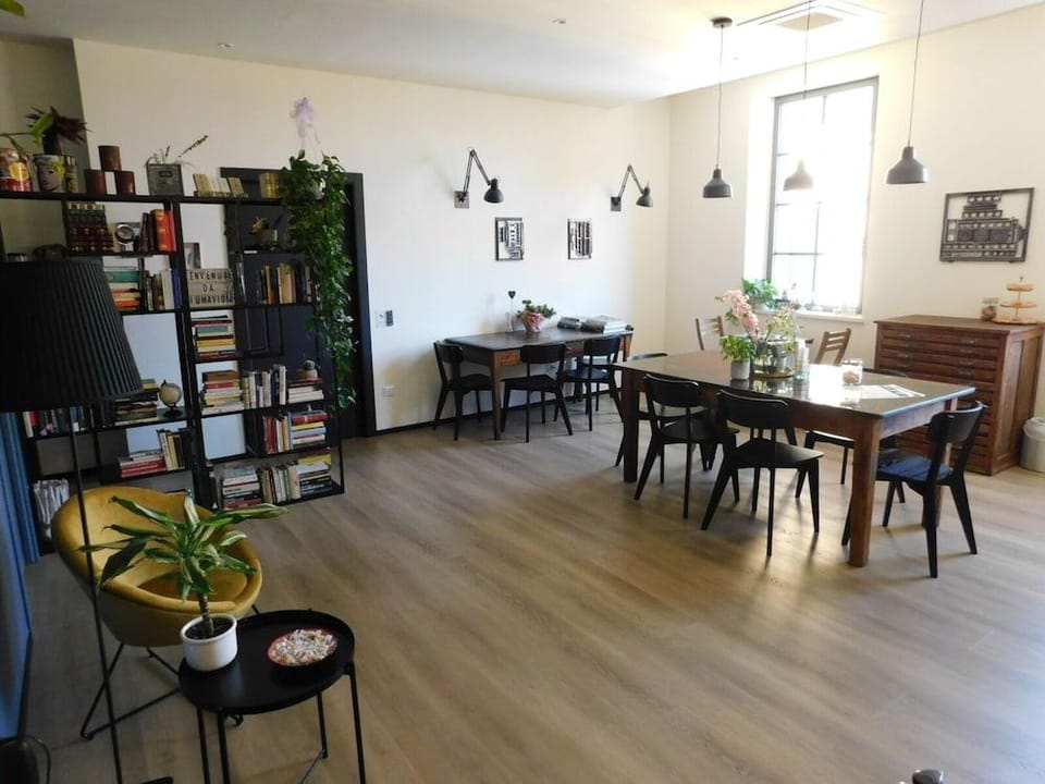 Piumaviola Hotel in Parma