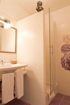 Hôtel Le Colombier Hotel in Provence-Alpes-Côte d'Azur