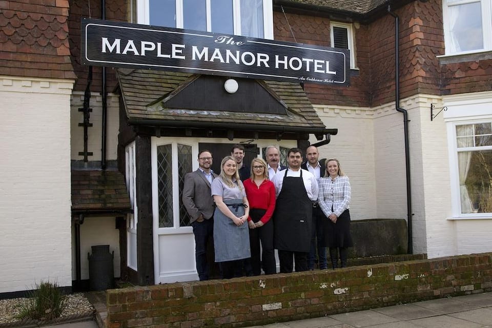 Maple Manor Hotel Hotel in Horley