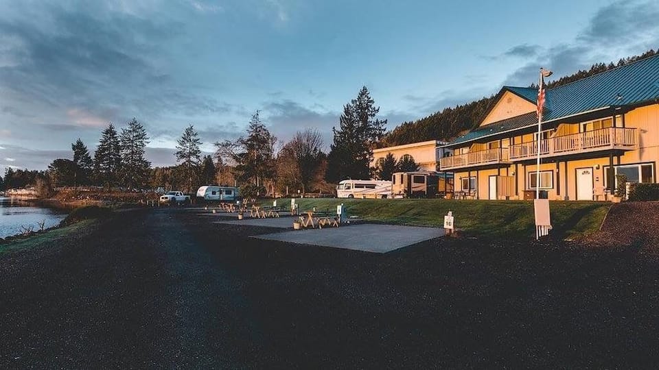 Watefront at Potlatch Hotel in Hood Canal