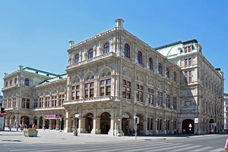 Pension Central - Self Check-in Hotel in Vienna