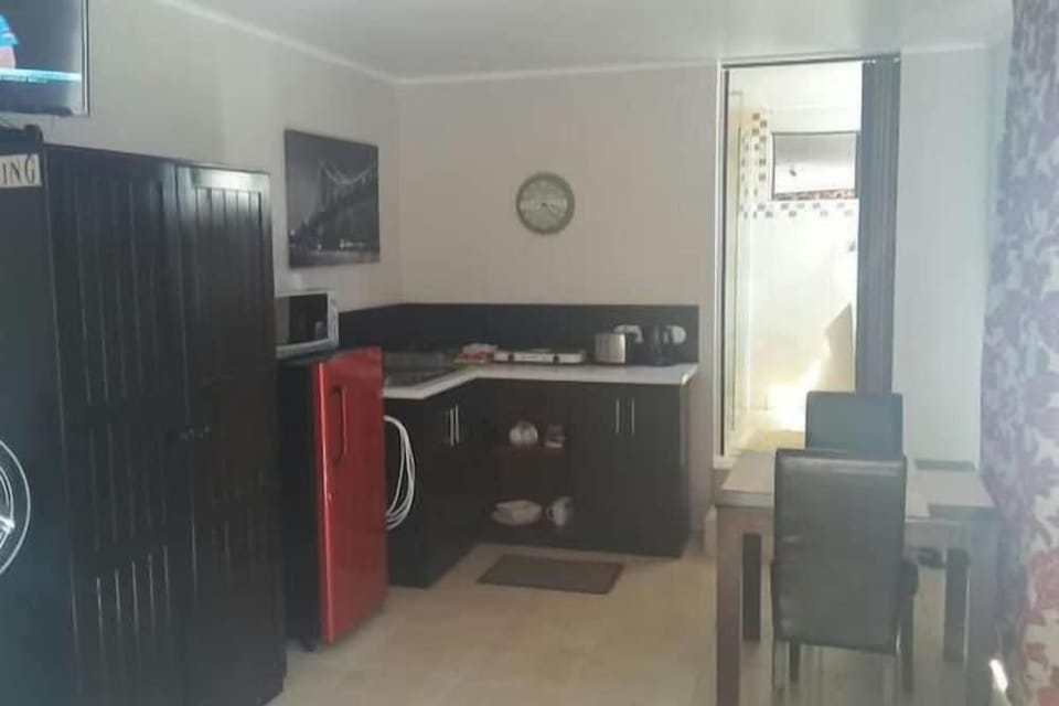 Beachway B&B Hotel in Port Elizabeth